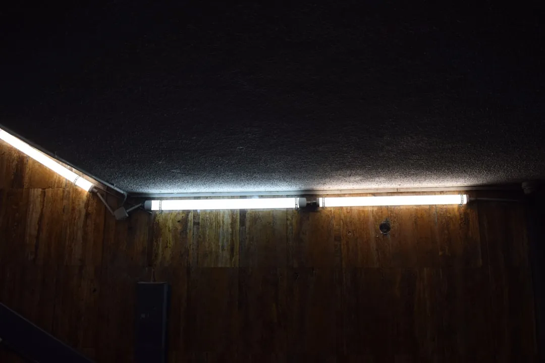 防蓝光眼镜市场趋势分析：美笈光学护目产品的技术迭代